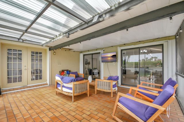 8071 Popash Court, Boynton Beach, FL 33472