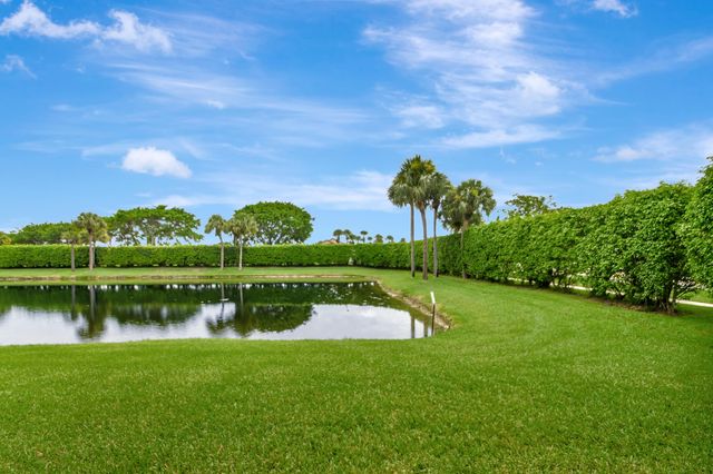 8071 Popash Court, Boynton Beach, FL 33472