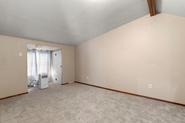 501 W Creek ST, Fredericksburg, TX 78624