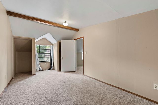 501 W Creek ST, Fredericksburg, TX 78624