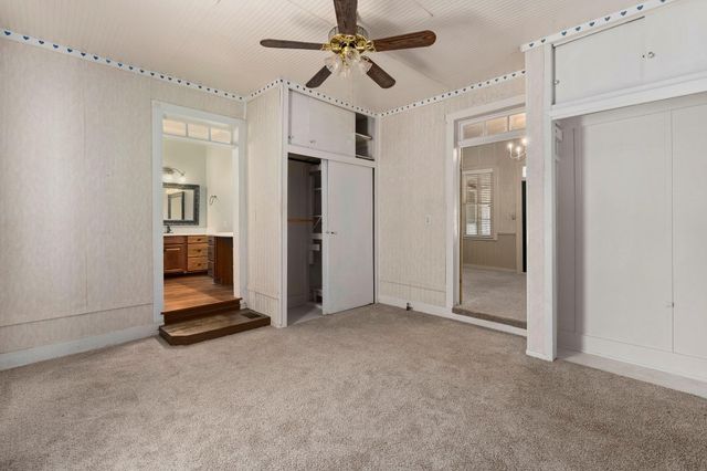 501 W Creek ST, Fredericksburg, TX 78624