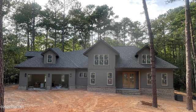 3 Hemlock Court, Pinehurst, NC 28374