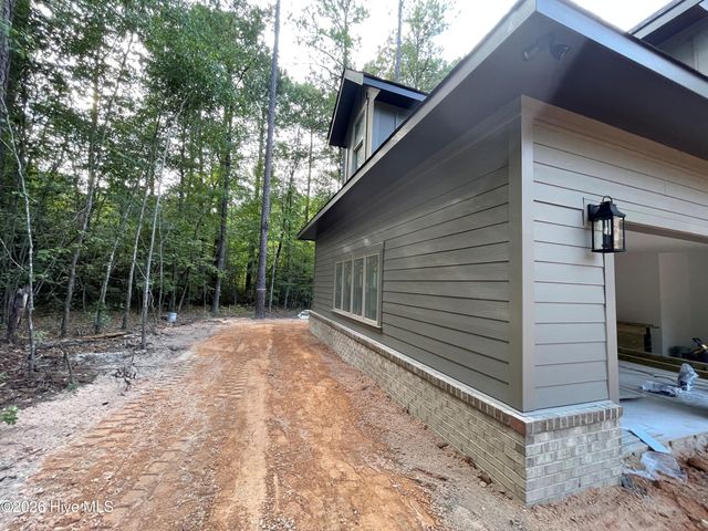 3 Hemlock Court, Pinehurst, NC 28374