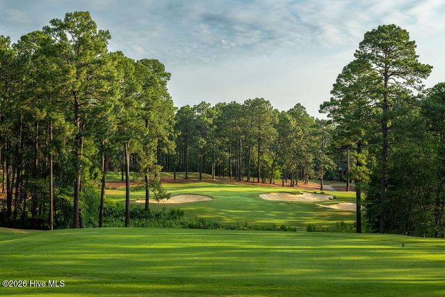 3 Hemlock Court, Pinehurst, NC 28374