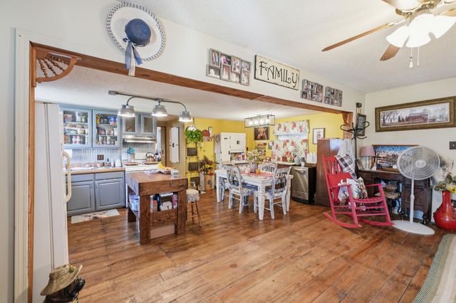 49 Lake Forest Drive, Mayflower, AR 72106