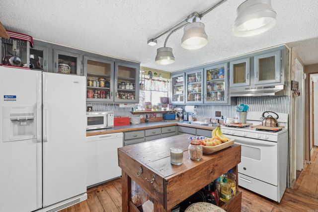 49 Lake Forest Drive, Mayflower, AR 72106