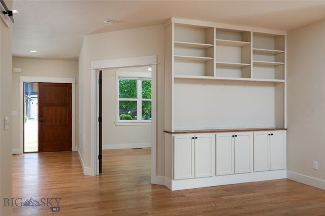 1697 Ryun Sun Way, Bozeman, MT 59718