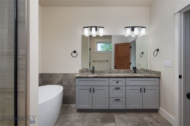 1697 Ryun Sun Way, Bozeman, MT 59718