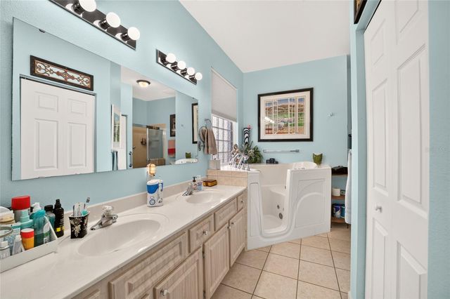5891 NW 27TH PLACE, Ocala, FL 34482