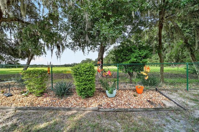 5891 NW 27TH PLACE, Ocala, FL 34482