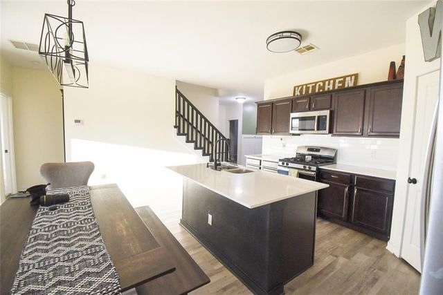 14375 Meadow Ridge Lane, Edmond, OK 73025