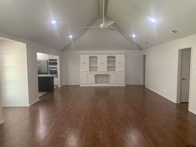 614 Woodland Hills, Tyler, TX 75701