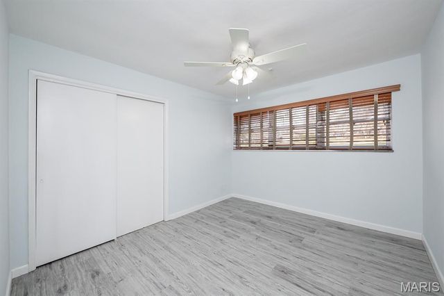 9738 Crestwick Drive, Sunset Hills, MO 63128