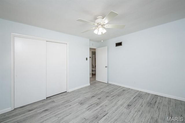 9738 Crestwick Drive, Sunset Hills, MO 63128