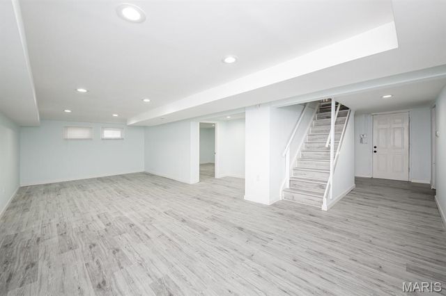 9738 Crestwick Drive, Sunset Hills, MO 63128