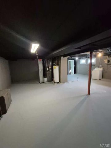 9738 Crestwick Drive, Sunset Hills, MO 63128