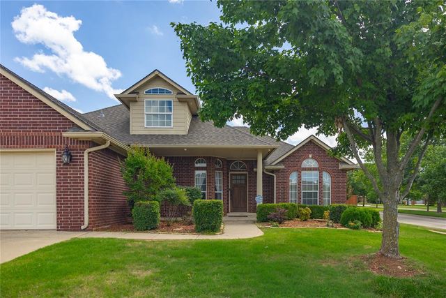 2900 N Water View Court, Norman, OK 73071