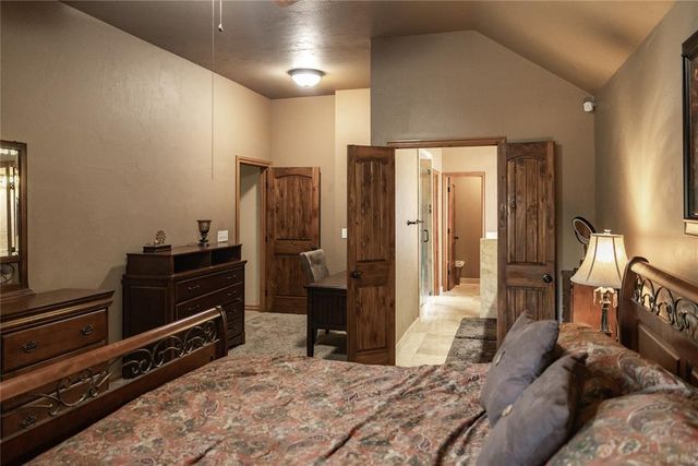 2900 N Water View Court, Norman, OK 73071