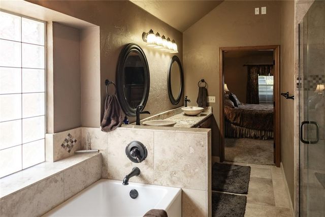 2900 N Water View Court, Norman, OK 73071