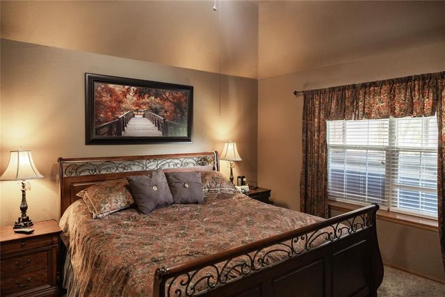 2900 N Water View Court, Norman, OK 73071