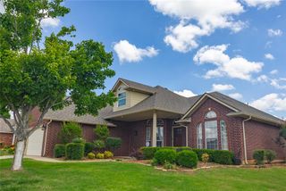 2900 N Water View Court, Norman, OK 73071