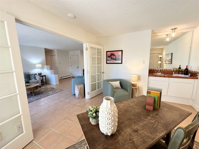 147 Calle Ojo Feliz, Unit E, Santa Fe, NM 87505