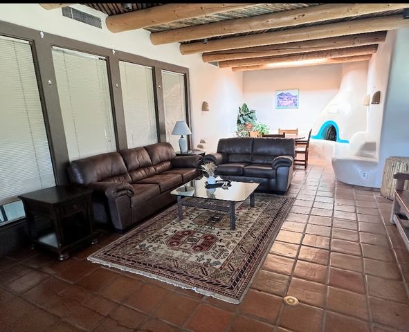 147 Calle Ojo Feliz, Unit E, Santa Fe, NM 87505