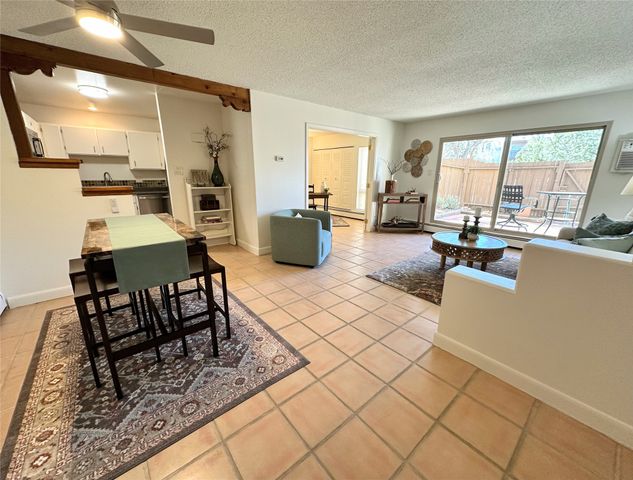 147 Calle Ojo Feliz, Unit E, Santa Fe, NM 87505