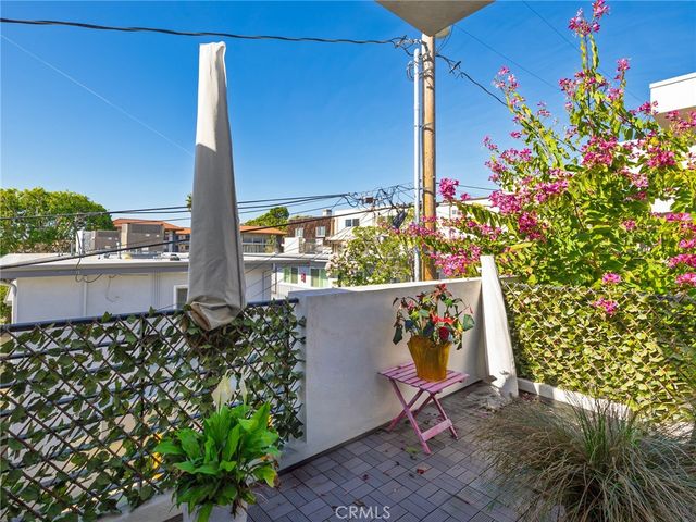 121 E Walnut, El Segundo, CA 90245