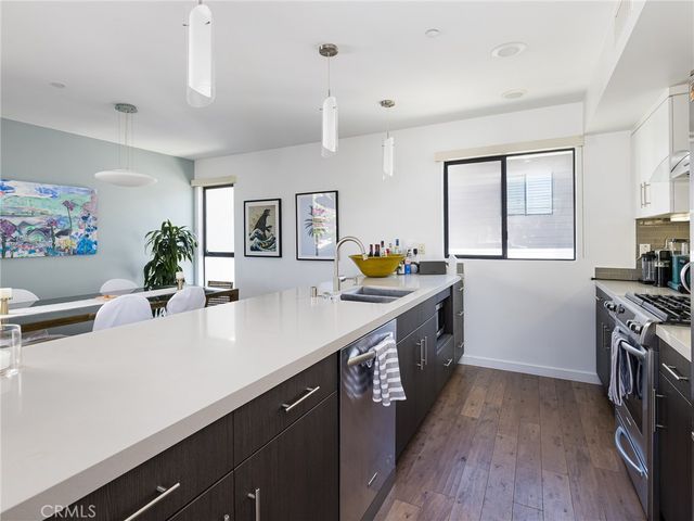 121 E Walnut, El Segundo, CA 90245