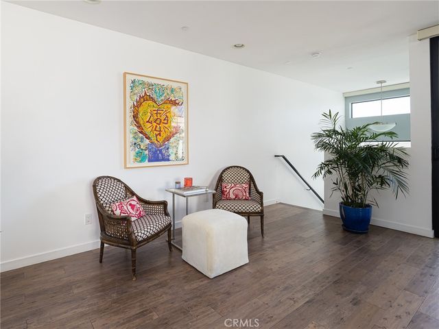 121 E Walnut, El Segundo, CA 90245