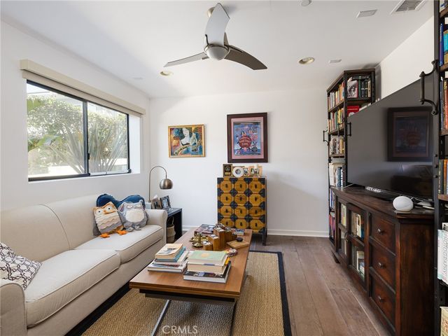 121 E Walnut, El Segundo, CA 90245