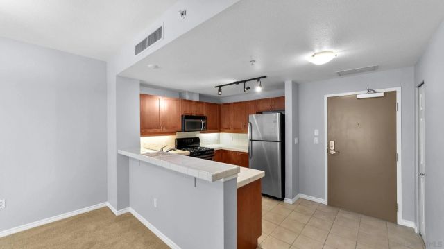 1240 India St 519, San Diego, CA 92101