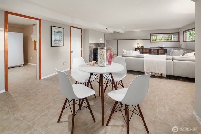 20142 17th Avenue NW, Shoreline, WA 98177