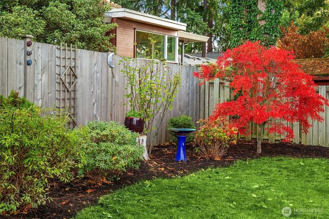 20142 17th Avenue NW, Shoreline, WA 98177