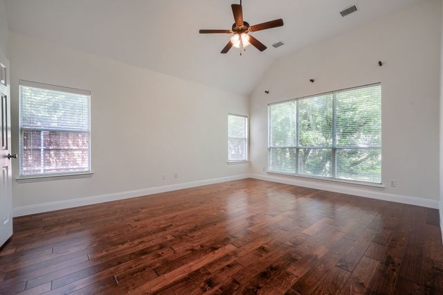 812 Brookwater Drive, Mckinney, TX 75071