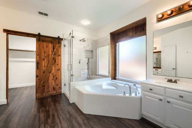 812 Brookwater Drive, Mckinney, TX 75071