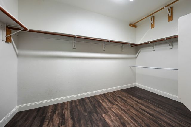 812 Brookwater Drive, Mckinney, TX 75071