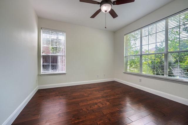 812 Brookwater Drive, Mckinney, TX 75071