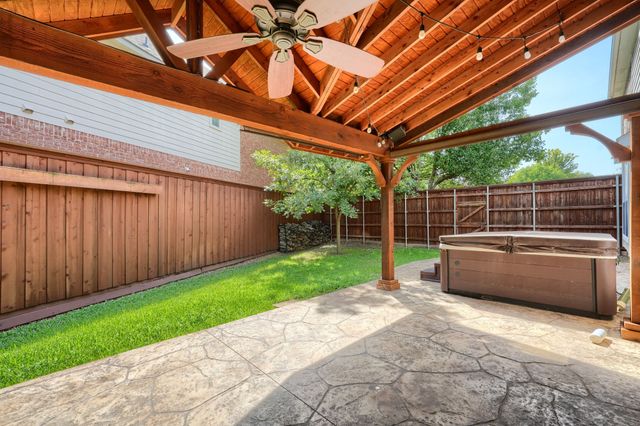 812 Brookwater Drive, Mckinney, TX 75071