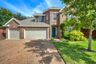 812 Brookwater Drive, Mckinney, TX 75071