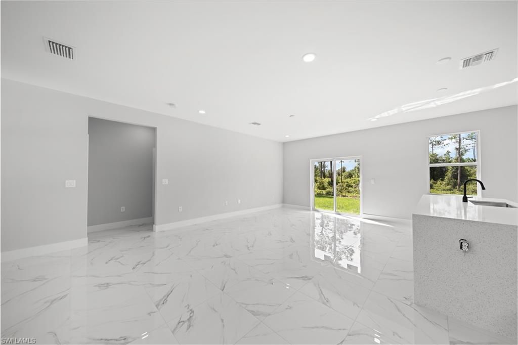 311 Mangonia AVE, Lehigh Acres, FL 33974