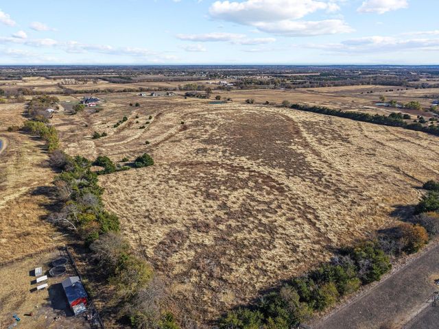 10583 County rd 632, Blue Ridge, TX 75424