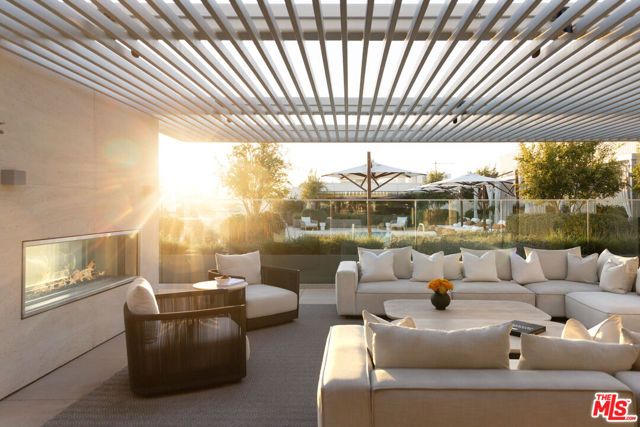 9200 Wilshire Blvd 505W, Beverly Hills, CA 90212