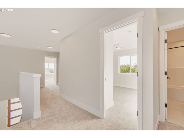 548 Sw 24TH Way, Battle Ground, WA 98604