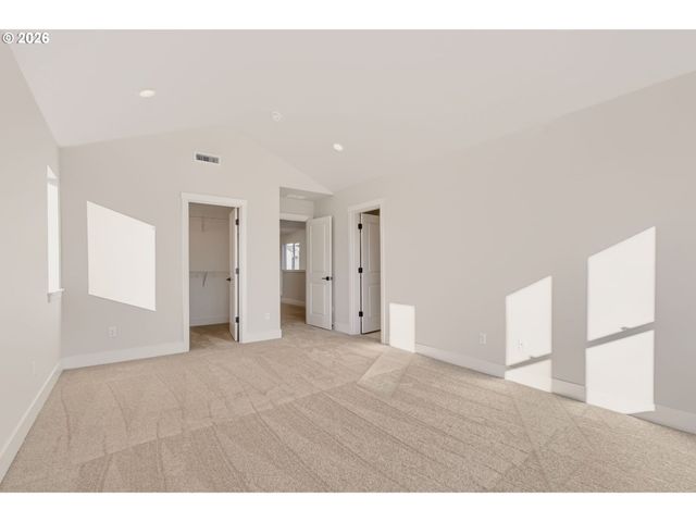 548 Sw 24TH Way, Battle Ground, WA 98604