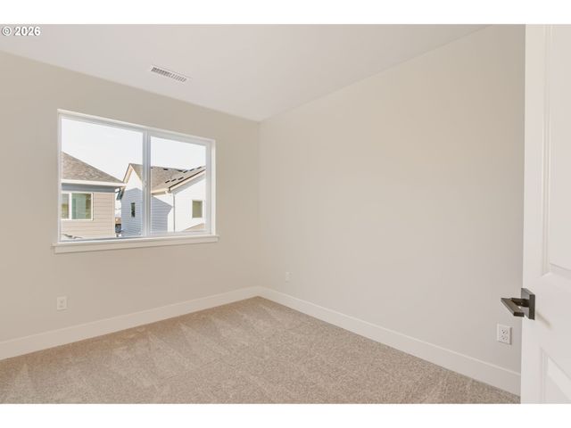 548 Sw 24TH Way, Battle Ground, WA 98604