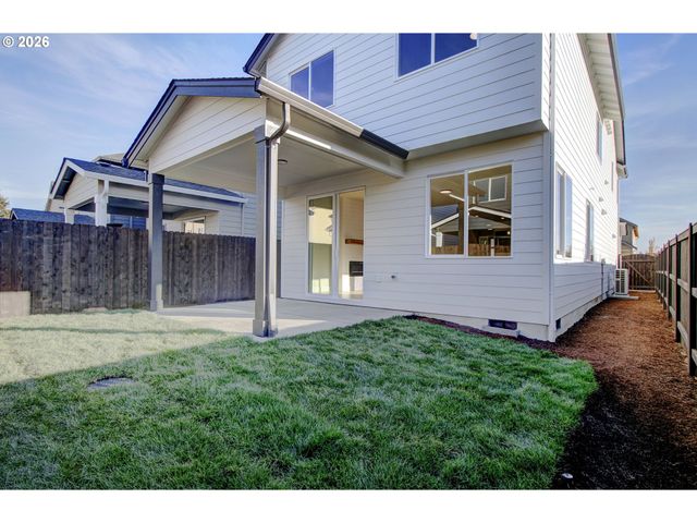548 Sw 24TH Way, Battle Ground, WA 98604