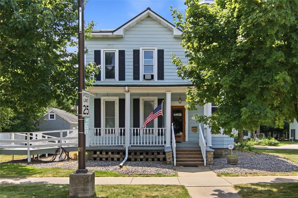 718 Bay Street, Chippewa Falls, WI 54729
