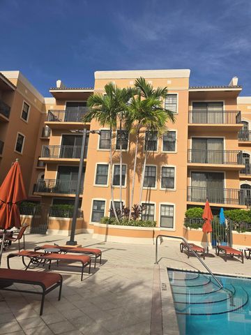 511 Lucerne Avenue 512, Lake Worth Beach, FL 33460